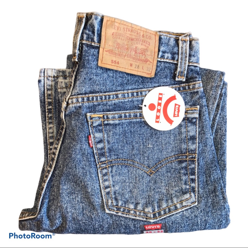 Levi’s 554 Vintage 90s High Rise Mom Jeans - Picture 6 of 9